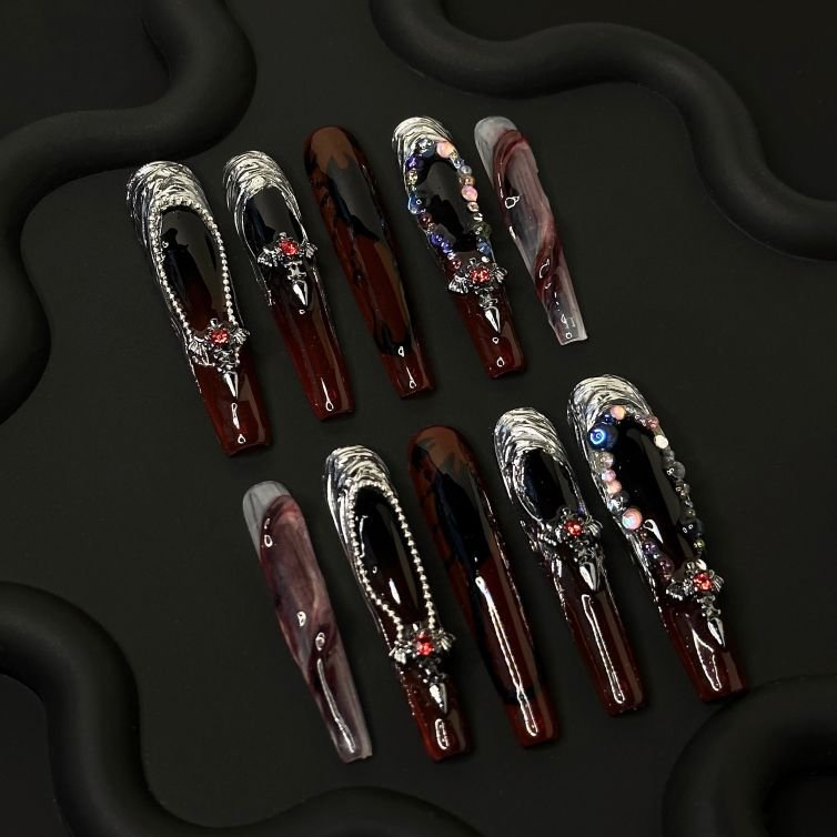 Presschic nails Scorpio