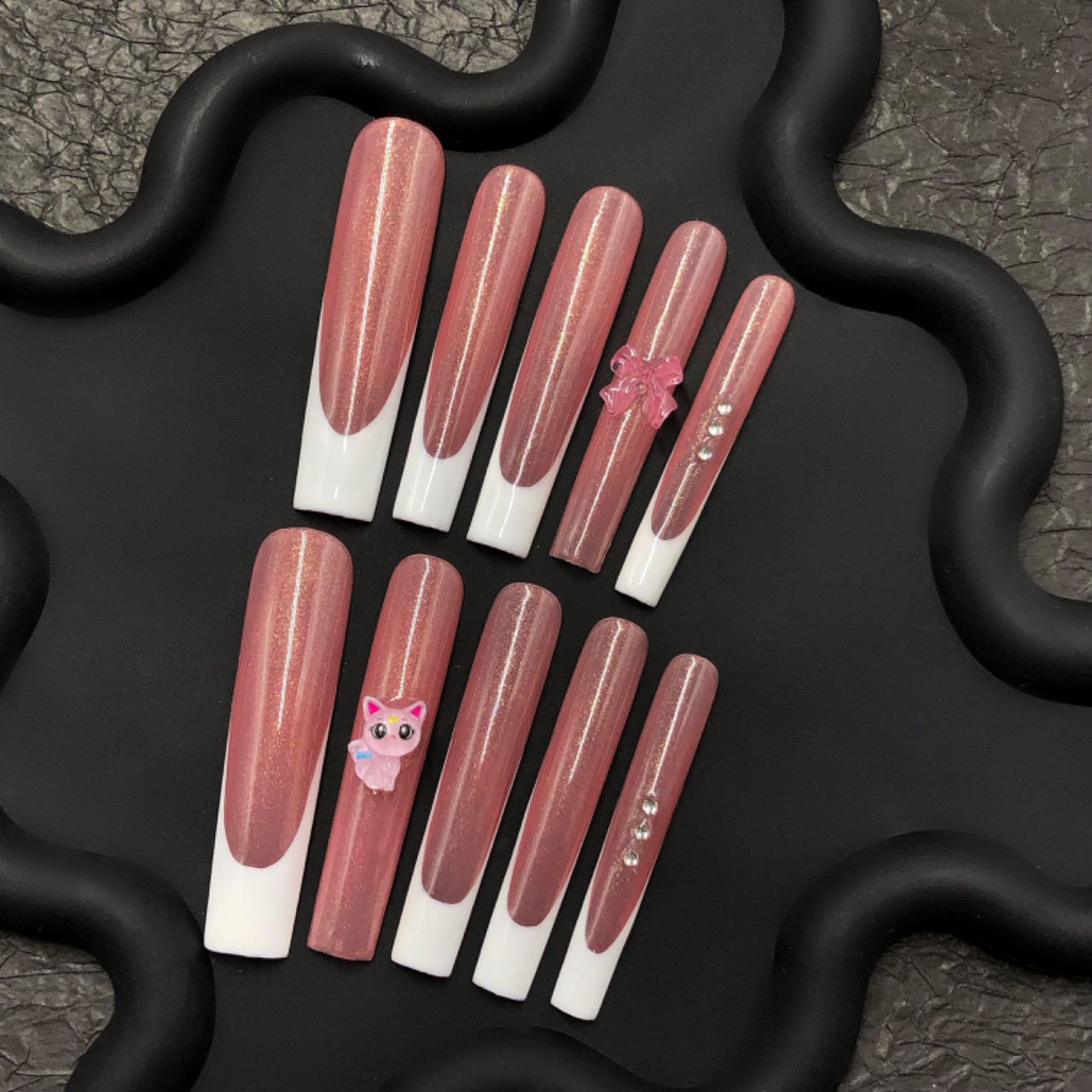 Elegant Cat Eye Press On Nails – Rose Brown & French Tips with Gems