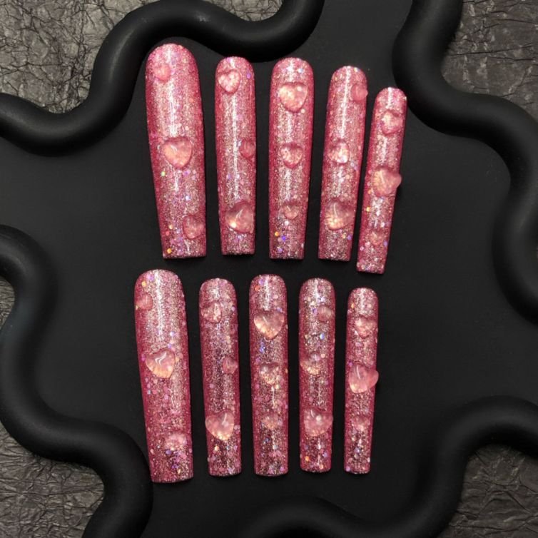 Pink Glitter Press-On Nails with 3D Heart Drops | Presschic