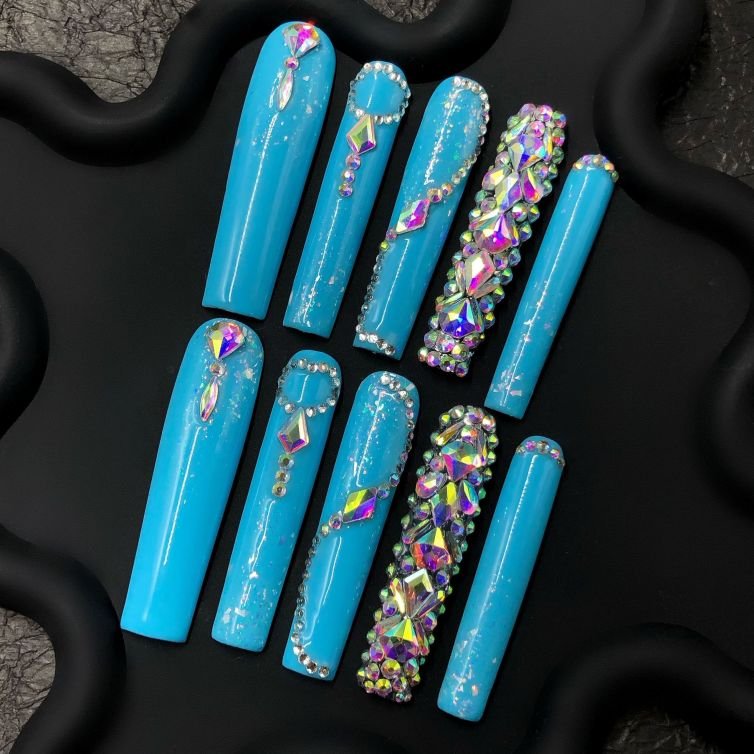 💙 Blue Rhinestone Coffin Press-On Nails – Sparkle Bold, Shine Bright 💙