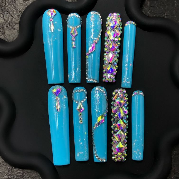 💙 Blue Rhinestone Coffin Press-On Nails – Sparkle Bold, Shine Bright 💙